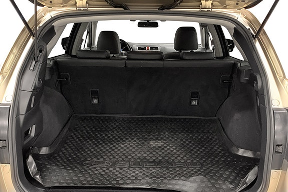 Subaru Outback 15 of 16