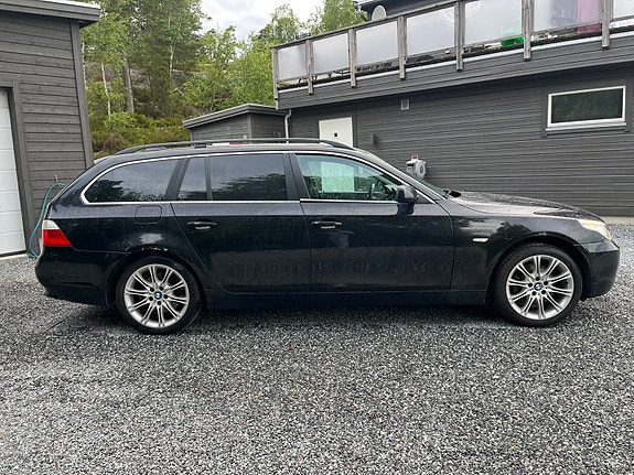 BMW 525Xi 3 of 12