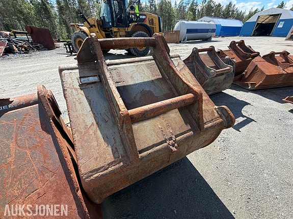 Andre Klepp mek 1200L Graveskuffe S70 5 of 5