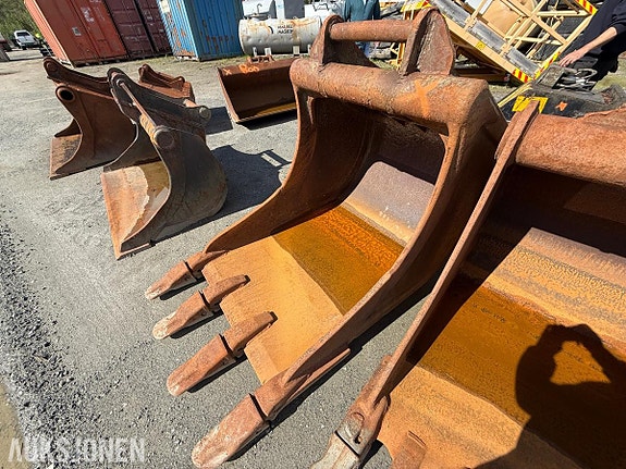 Andre Klepp mek 1200L Graveskuffe S70 2 of 5
