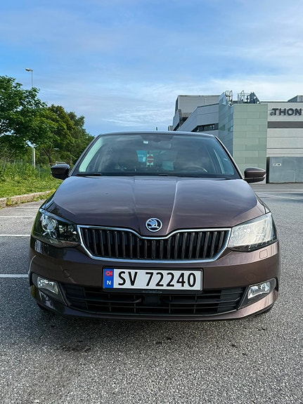 Skoda Fabia 2 of 21
