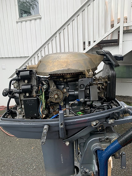 Yamaha 30 hk (lang stamme, kontrollboks/slange/bensintank) 5 of 5