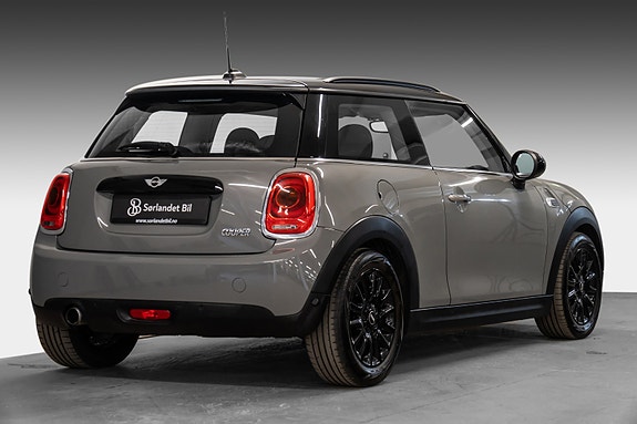 MINI Cooper 5 of 5
