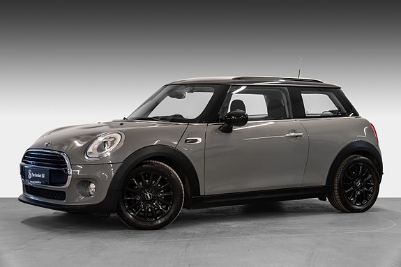MINI Cooper 2 of 5