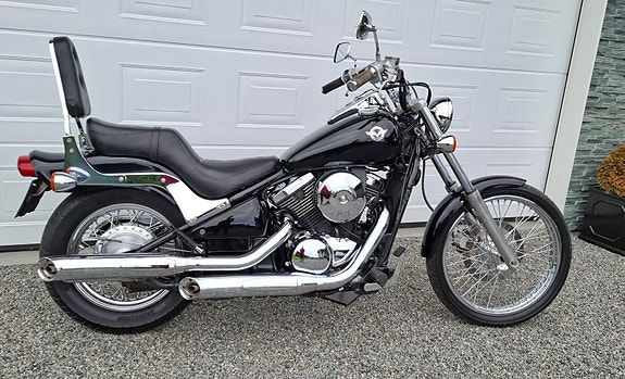 Kawasaki VN 800 2 of 5