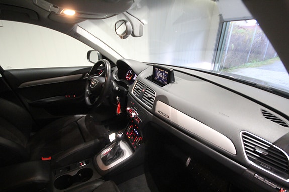 Audi Q3 11 of 30
