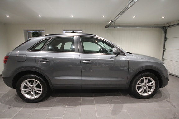 Audi Q3 2 of 30