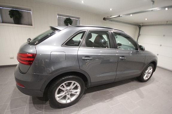 Audi Q3 7 of 30