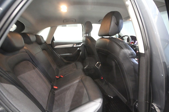Audi Q3 12 of 30