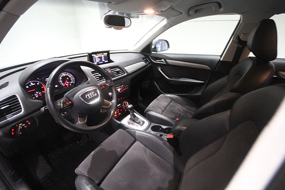 Audi Q3 14 of 30