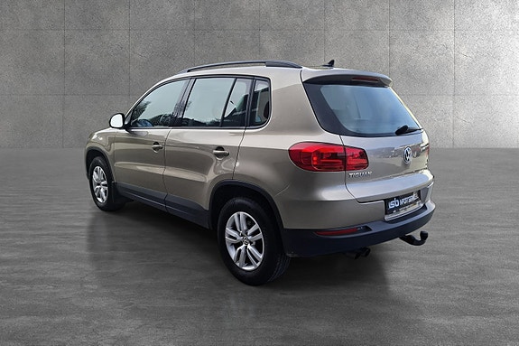 Volkswagen Tiguan 5 of 28