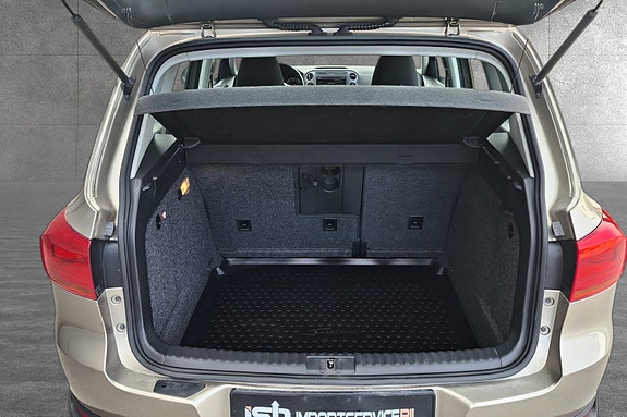 Volkswagen Tiguan 9 of 28