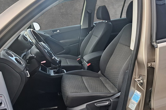 Volkswagen Tiguan 13 of 28