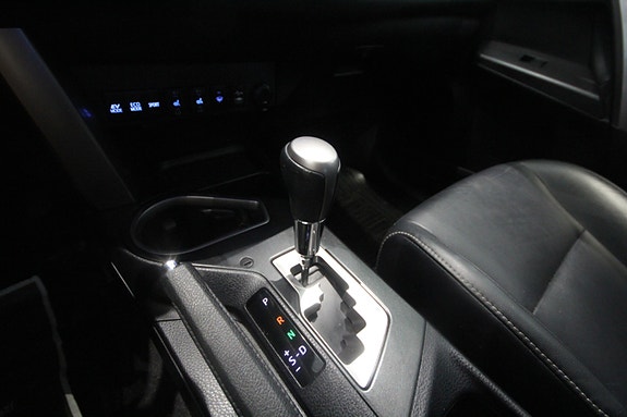 Toyota RAV4 20 of 30