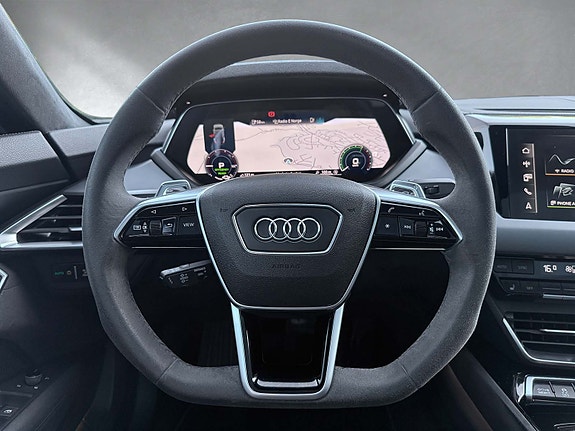 Audi e-tron GT 19 of 30