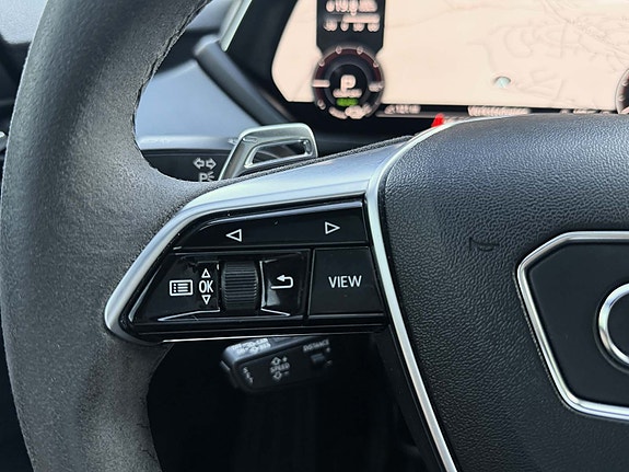 Audi e-tron GT 20 of 30