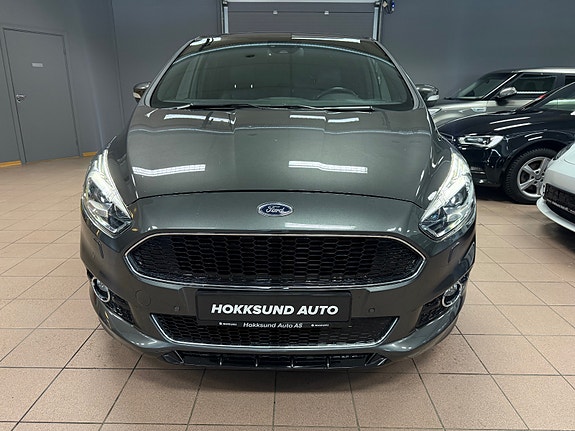 Ford S-MAX 4 of 5