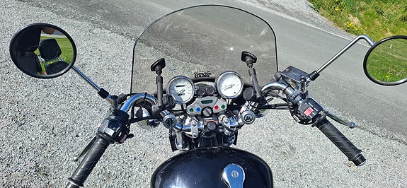 Yamaha XV 1100 Virago 2 of 5