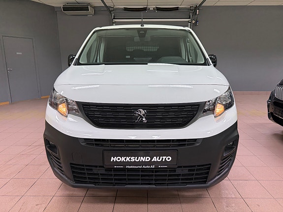 Peugeot Partner 3 of 5