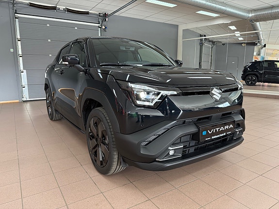 Suzuki eVitara 4 of 5