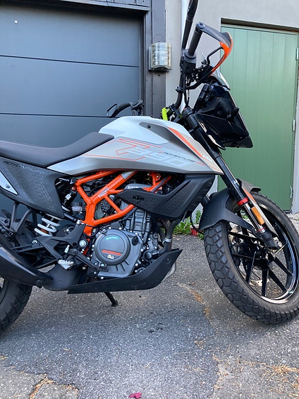 KTM 390 Adventure 3 of 5