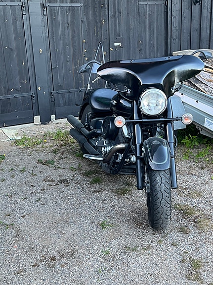Yamaha XVS 1100 Drag Star Classic 4 of 5
