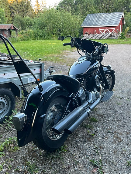Yamaha XVS 1100 Drag Star Classic 5 of 5
