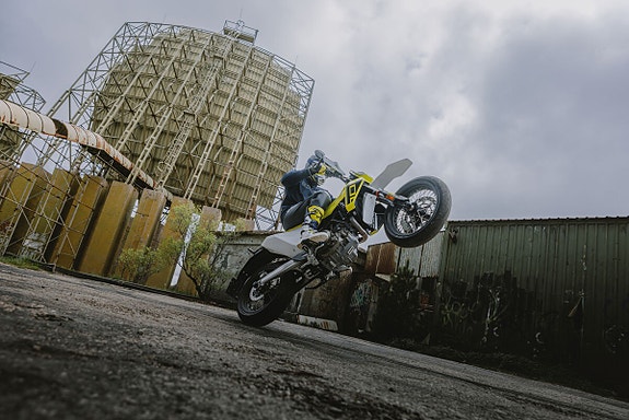 Husqvarna 701 Supermoto FACELIFT/NYHET - 3,99% rentekampanje 22 of 30