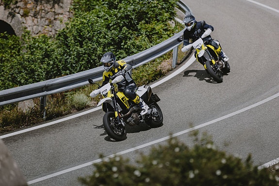 Husqvarna 701 Supermoto FACELIFT/NYHET - 3,99% rentekampanje 30 of 30