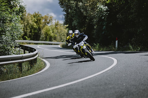Husqvarna 701 Supermoto FACELIFT/NYHET - 3,99% rentekampanje 26 of 30