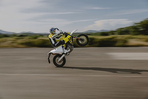 Husqvarna 701 Supermoto FACELIFT/NYHET - 3,99% rentekampanje 18 of 30