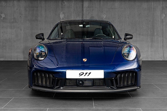 Porsche 911 5 of 5