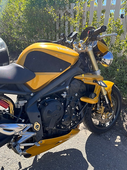 Triumph Street Triple 675 R 2 of 5