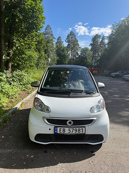 Smart Fortwo 2 of 5