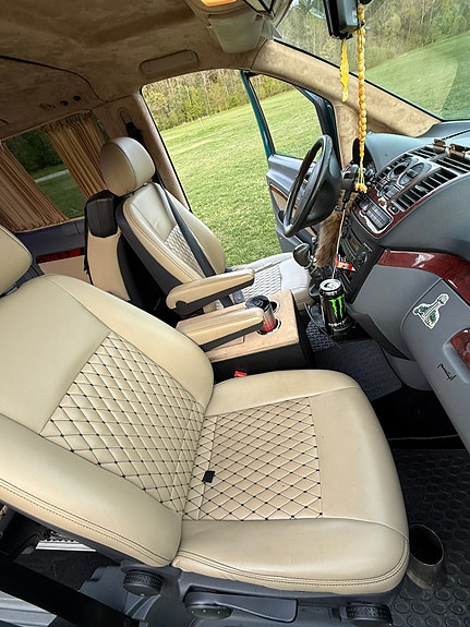 Mercedes-Benz Vito 109 8 of 30
