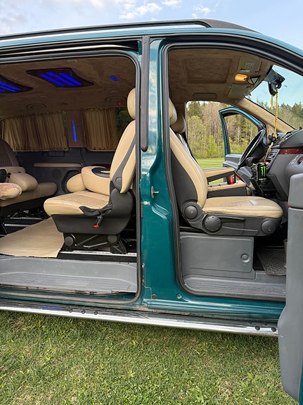 Mercedes-Benz Vito 109 20 of 30