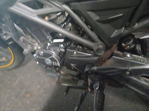 VOGE 125 R 14 of 24