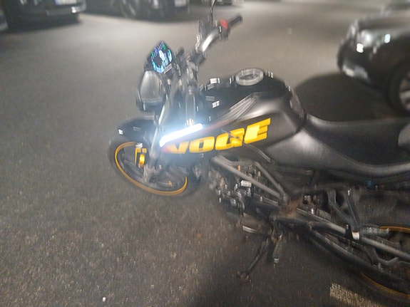 VOGE 125 R 5 of 5