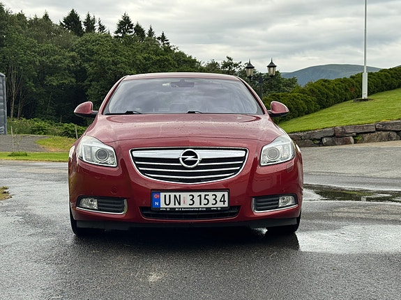 Opel Insignia 4 of 5