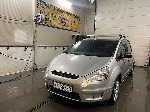 Ford S-MAX