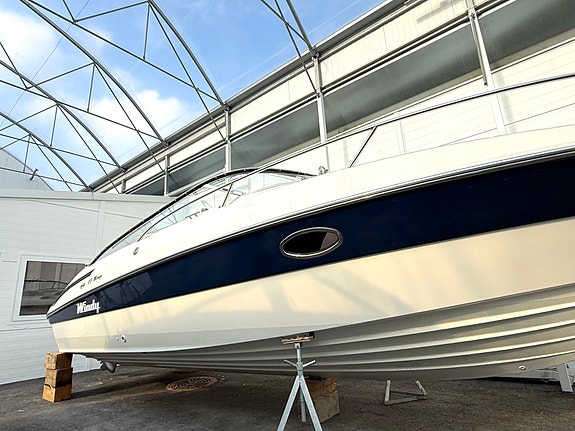 Windy Mirage 25. 280 hk Volvo Penta 5.7L V8. Ankervinsj. Ny base/motorblokk 2014 2 of 5