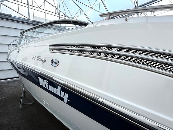 Windy Mirage 25. 280 hk Volvo Penta 5.7L V8. Ankervinsj. Ny base/motorblokk 2014 10 of 30