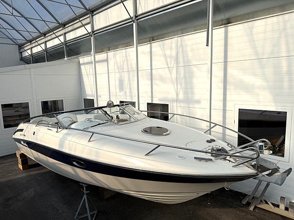 Windy Mirage 25. 280 hk Volvo Penta 5.7L V8. Ankervinsj. Ny base/motorblokk 2014 5 of 5