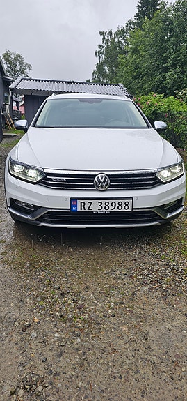 Volkswagen Passat Alltrack 5 of 5