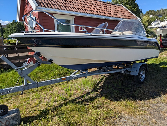 Yamarin 4730 2 of 5