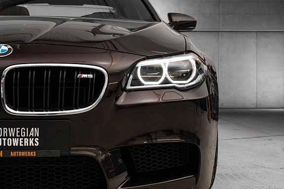 BMW M5 5 of 5