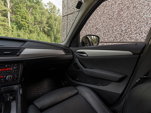 BMW X1 25 of 30