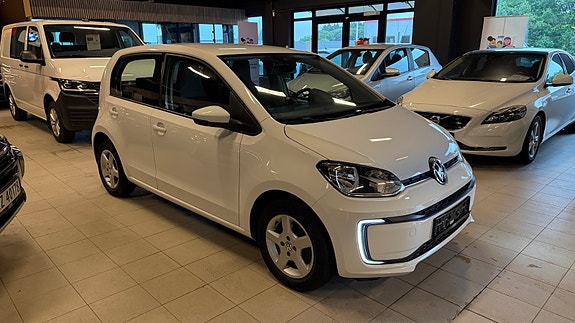 Volkswagen UP! 6 of 16