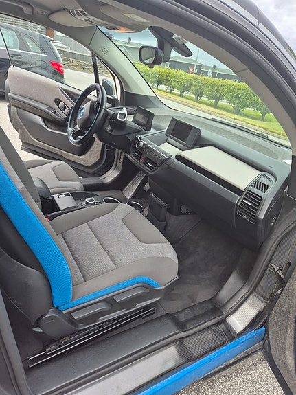 BMW i3 8 of 10