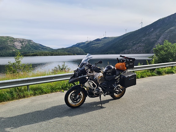 BMW R 1250 GS Adventure 3 of 5